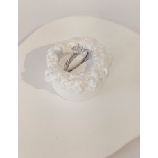 Δαχτυλίδι λευκόχρυσο 14Κ μονόπετρο με ζιργκόν (RI553)